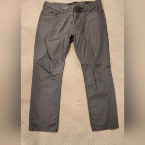 Mens GUESS Lincoln Slim Straight Jeans 40x32 Grey